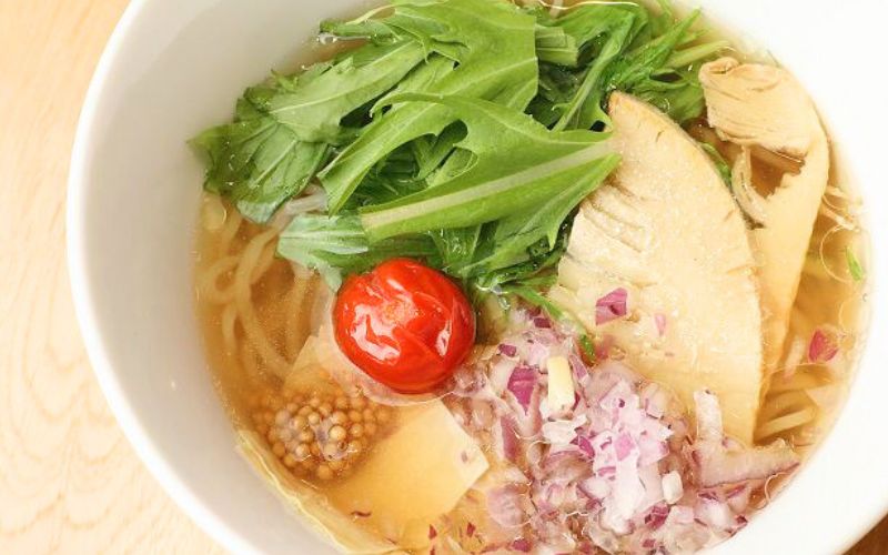 Exploring the Rising Popularity of Vegan Ramen in Japan